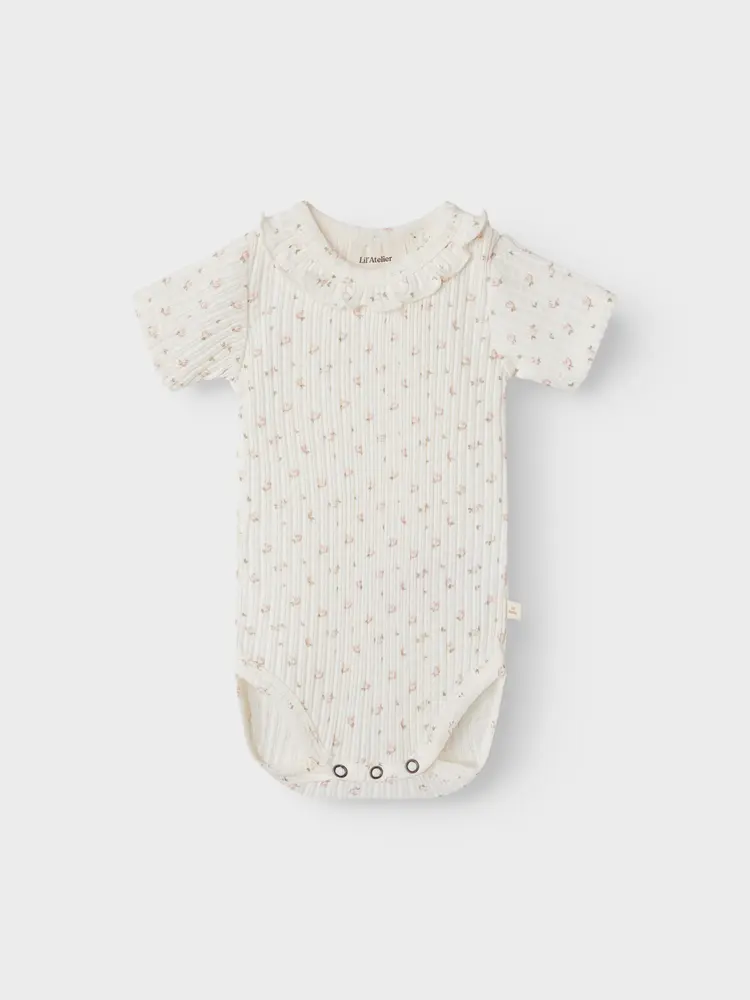Lil' Atelier Hulla Hua Kortærmet Slim Body - Coconut Milk - 56 billede