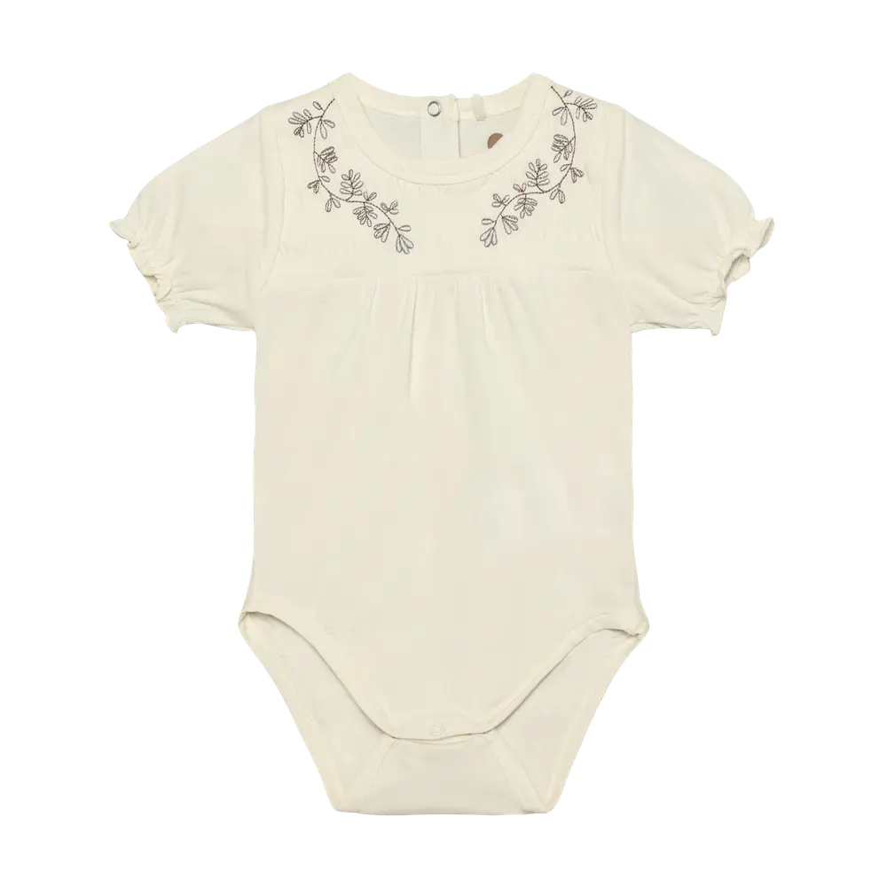 Kortærmet Broderi Body - Eggnog - 56 billede